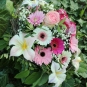 Strauß mit Filzblüten und echten Blumen 2