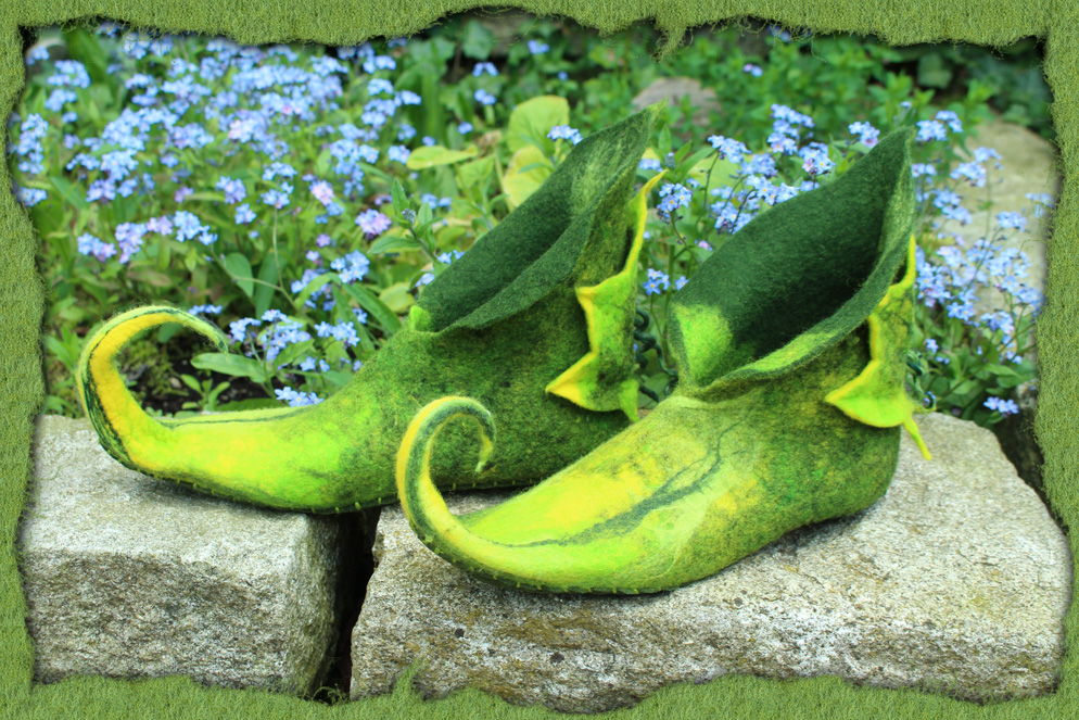 Grüne Elfen-Schuhe mit Blatt 2